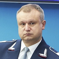 /upload/resize_cache/iblock/105/rfk4209il3bvfsx2m5c8aswu1c9128x2/200_200_0/_0001_Михаил Ромашин.jpg